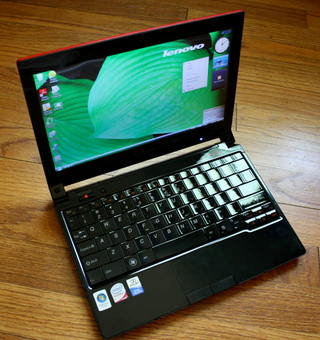Illustration for article titled Lenovo IdeaPad U110 Review (Verdict: Short Ride In A Reasonably-Paced Machine)